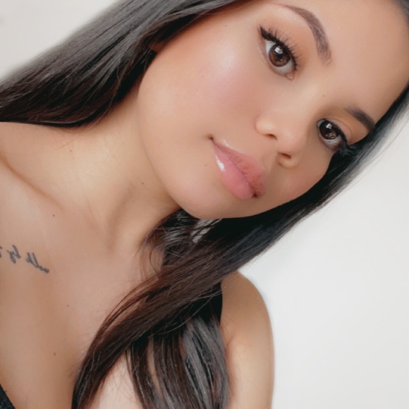 Meet your Posher, Jayna - Picture 1 of 1